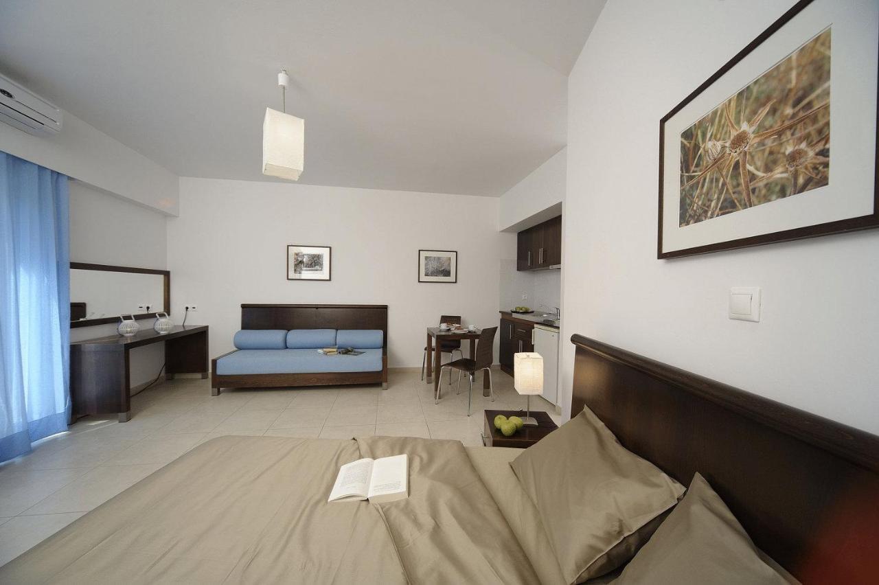 Glaros Hotel Apartment Agia Galini  Room photo